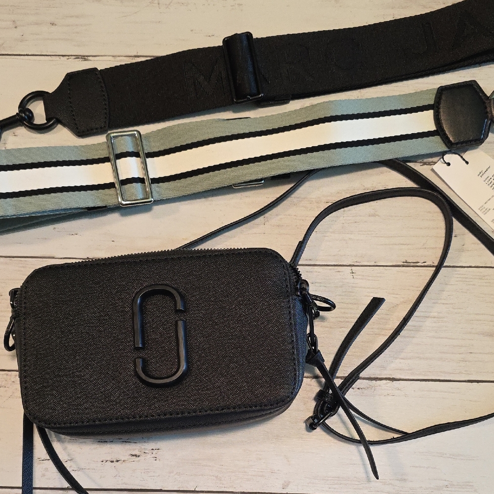 Marc Jacobs Black Snapshot Purse